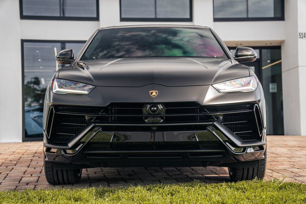 Used 2023 Lamborghini Urus S AWD/4WD image 9
