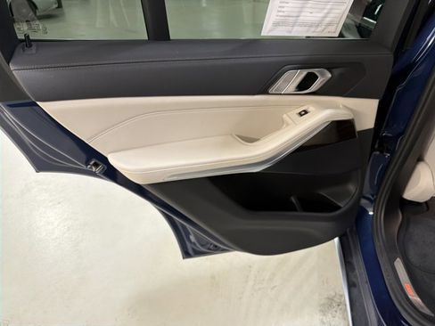 Used 2021 BMW X5 sDrive40i w/ Premium Package 2 image 24