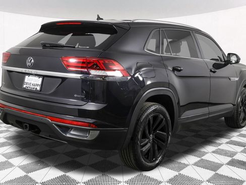 Used 2023 Volkswagen Atlas Cross Sport SE w/ Black Wheel Package AWD/4WD image 14