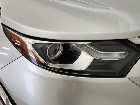 Used 2019 Chevrolet Equinox Premier AWD/4WD image 39