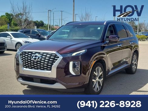 Used 2021 Hyundai Palisade Limited image 11