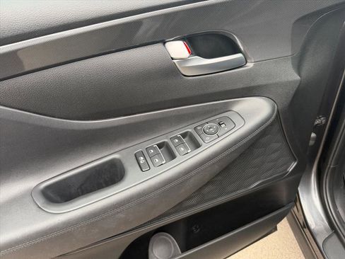 Used 2023 Hyundai Santa Fe SEL image 12