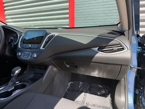 Used 2024 Chevrolet Malibu LS FWD image 21