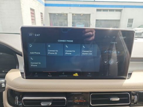 Used 2023 Lincoln Nautilus FWD image 24