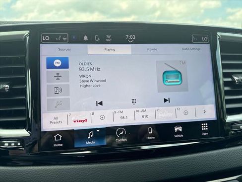 Certified 2023 Chrysler Pacifica Touring-L FWD image 21