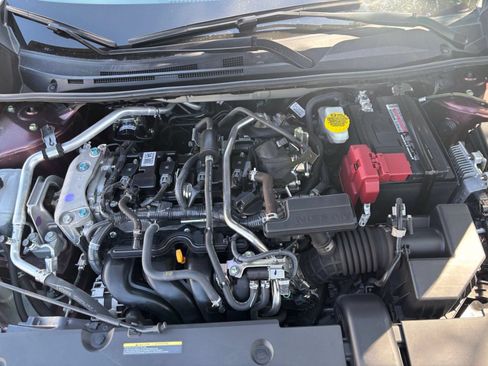 Used 2024 Nissan Altima 2.5 SV FWD image 31