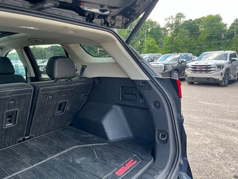 Used 2023 GMC Terrain Denali w/ Black Diamond Edition AWD/4WD image 14