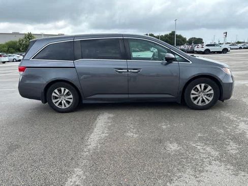Used 2016 Honda Odyssey SE image 6