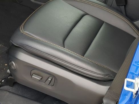 New 2025 Jeep Wrangler Sahara image 13