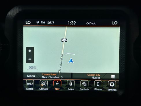 Used 2022 Jeep Wrangler Unlimited Sahara AWD/4WD image 7