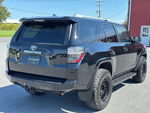 Used 2016 Toyota 4Runner SR5 Premium AWD/4WD image 4