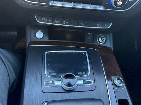 Used 2020 Audi Q5 2.0T Premium Plus w/ Premium Plus Package image 56