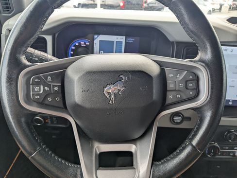 Used 2022 Ford Bronco Badlands AWD/4WD image 17