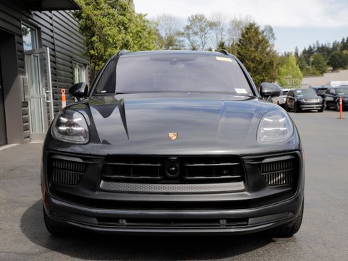 Used 2024 Porsche Macan GTS AWD/4WD image 4