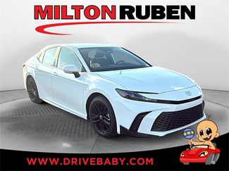 New 2025 Toyota Camry SE image 1