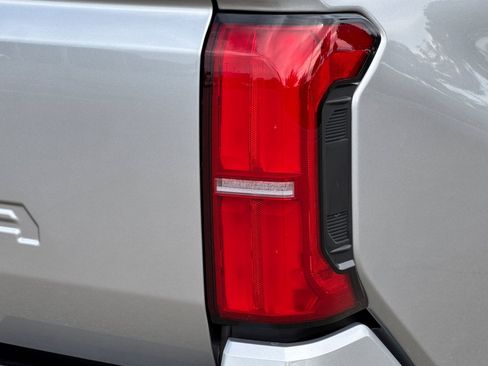 New 2025 Toyota Tacoma SR5 image 31