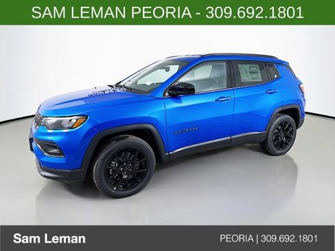 New 2026 Jeep Compass Latitude image 3