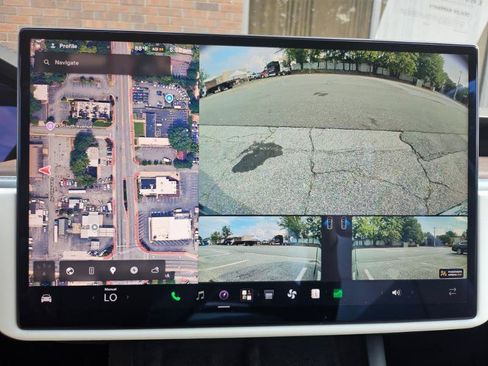 Used 2023 Tesla Model X AWD/4WD image 45