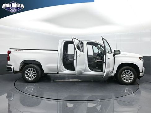 Used 2019 Chevrolet Silverado 1500 RST w/ All-Star Edition image 27