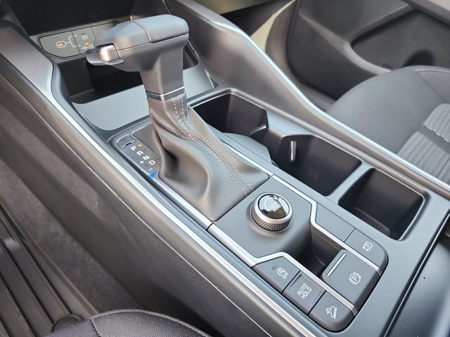 New 2026 Kia Sorento LX FWD image 22