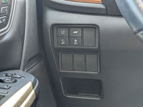 Used 2017 Honda CR-V EX-L image 14