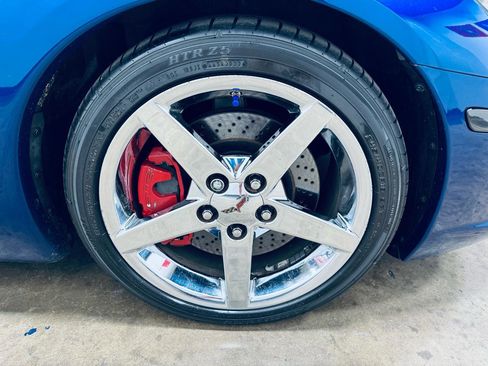 Used 2007 Chevrolet Corvette Convertible w/ Preferred Equipment Group image 11