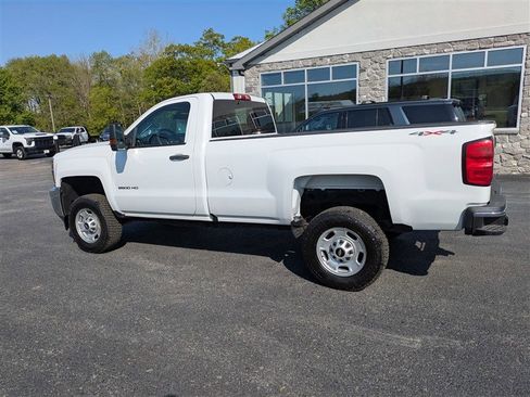 Used 2019 Chevrolet Silverado 2500 W/T w/ WT Convenience Package AWD/4WD image 4