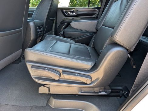 Certified 2024 Chevrolet Tahoe Z71 w/ Luxury Package AWD/4WD image 21