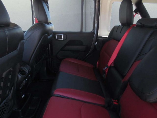 Used 2023 Jeep Wrangler Unlimited Rubicon 4xe AWD/4WD image 13