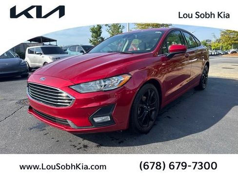 Used 2020 Ford Fusion SE w/ Equipment Group 151A FWD image 1