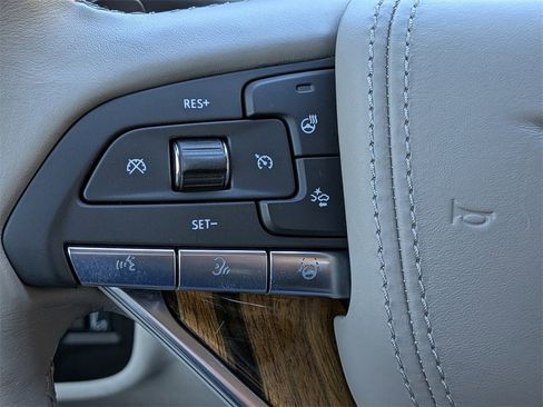 Used 2023 Cadillac Escalade Premium Luxury Platinum w/ LPO, Radiant Package image 31