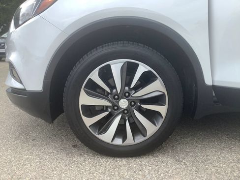 Used 2017 Buick Encore Essence FWD image 22