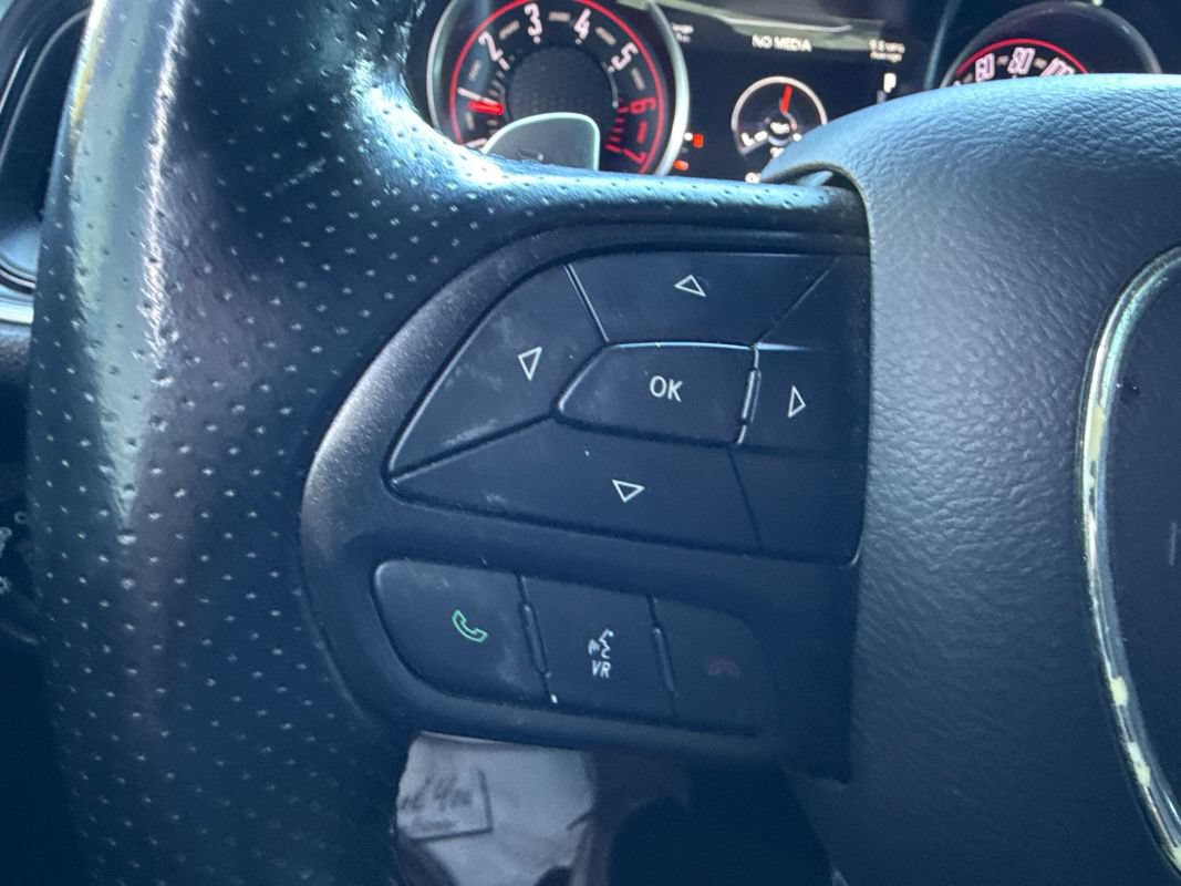 Used 2020 Dodge Challenger R/T RWD image 31