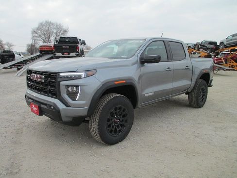 New 2026 GMC Canyon Elevation w/ Convenience Package image 9