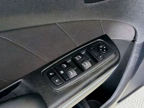 Used 2020 Dodge Charger R/T w/ Performance Handling Group image 20