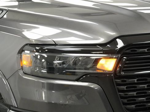 New 2026 RAM 1500 4x4 Crew Cab image 5