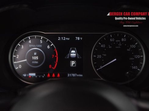 Used 2025 Nissan Versa SV FWD image 24