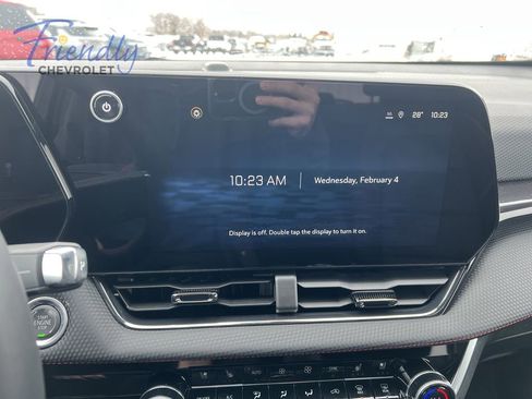 New 2026 Chevrolet Equinox RS w/ Convenience Package III AWD/4WD image 8