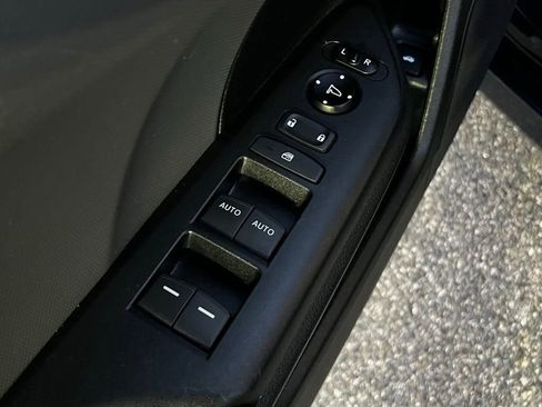 Used 2019 Honda Civic LX image 14