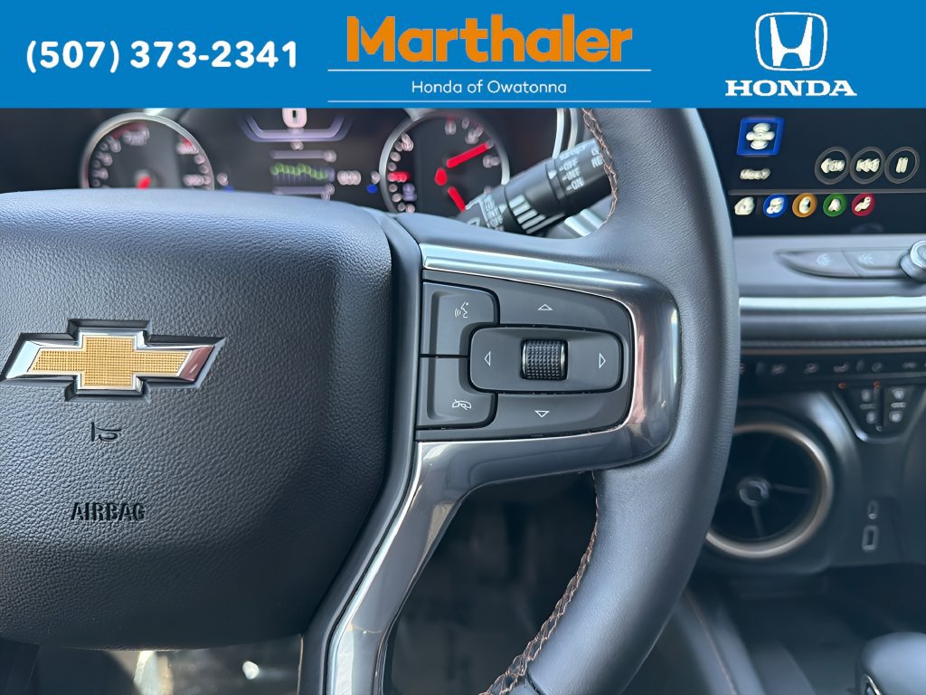 Used 2023 Chevrolet Blazer Premier AWD/4WD image 26