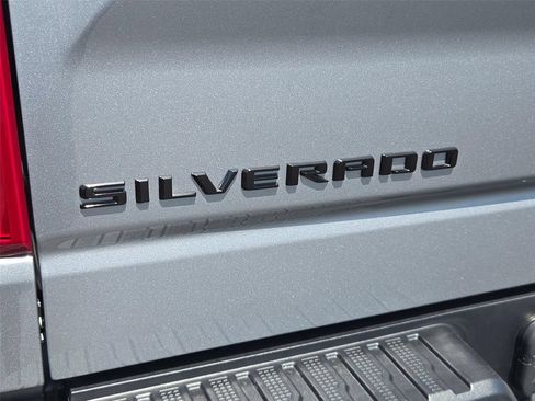 Certified 2026 Chevrolet Silverado 1500 LT Trail Boss w/ LPO, Dark Essentials Package AWD/4WD image 22