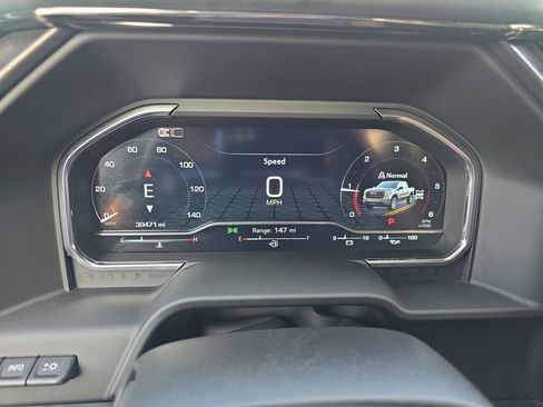 Used 2024 GMC Sierra 1500 AT4 w/ Technology Package AWD/4WD image 19