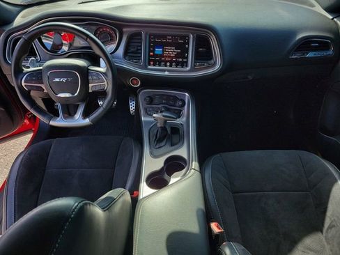 Used 2016 Dodge Challenger SRT Hellcat RWD image 9