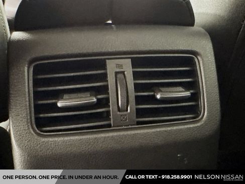 Certified 2021 Nissan Rogue SV FWD image 23