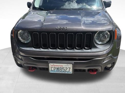Used 2016 Jeep Renegade Trailhawk w/ Premium Trailhawk Package AWD/4WD image 1