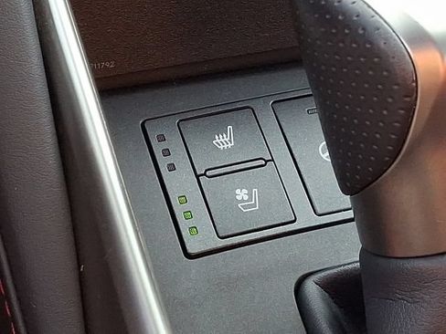 Used 2020 Lexus IS 350 F Sport w/ F Sport Package RWD image 29