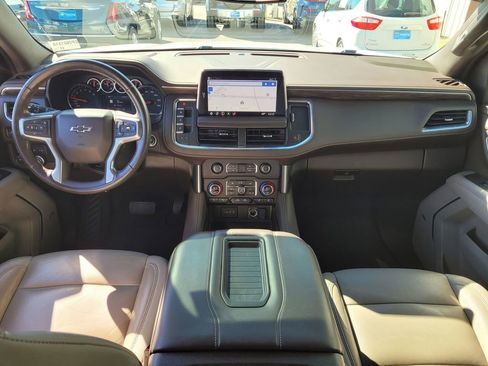 Used 2021 Chevrolet Tahoe Z71 w/ Rear Media and Nav Package image 30