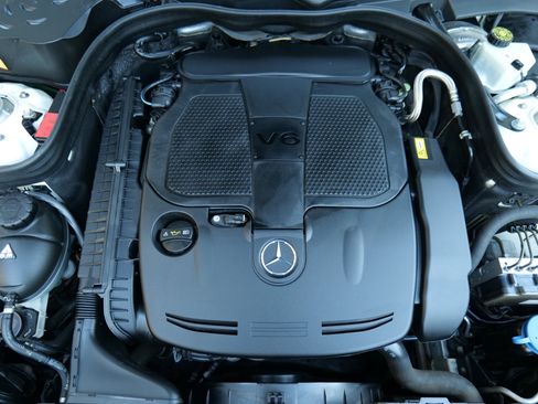 Used 2014 Mercedes-Benz E 350 4MATIC Wagon image 51