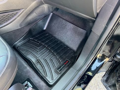 Used 2018 Ford Escape Titanium image 10