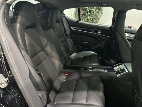 Used 2013 Porsche Panamera image 40